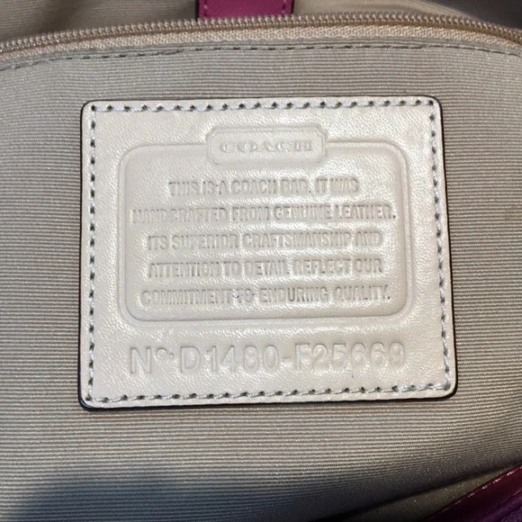 Coach Peyton Jordan Carryall F25669 - Picture 8 of 8